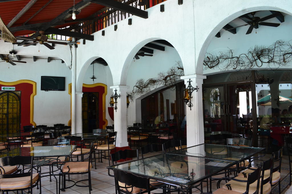 Hotel Posada de Don José Retalhuleu Esterno foto